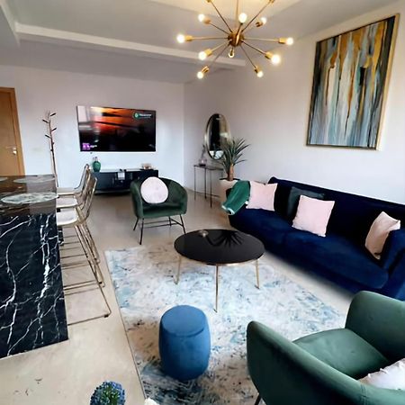 Luxueux Appartement Entre Gueliz Et L'Hivernage Avec Wifi Marrakesh Exteriör bild