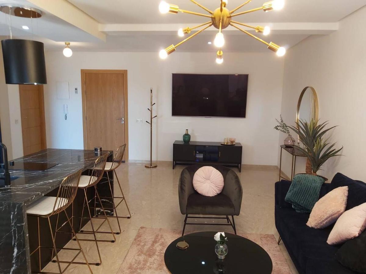 Luxueux Appartement Entre Gueliz Et L'Hivernage Avec Wifi Marrakesh Exteriör bild