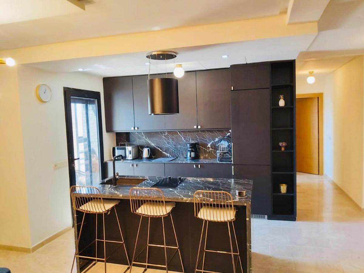 Luxueux Appartement Entre Gueliz Et L'Hivernage Avec Wifi Marrakesh Exteriör bild