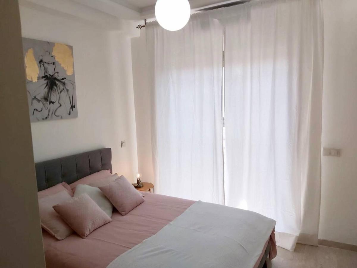Luxueux Appartement Entre Gueliz Et L'Hivernage Avec Wifi Marrakesh Exteriör bild